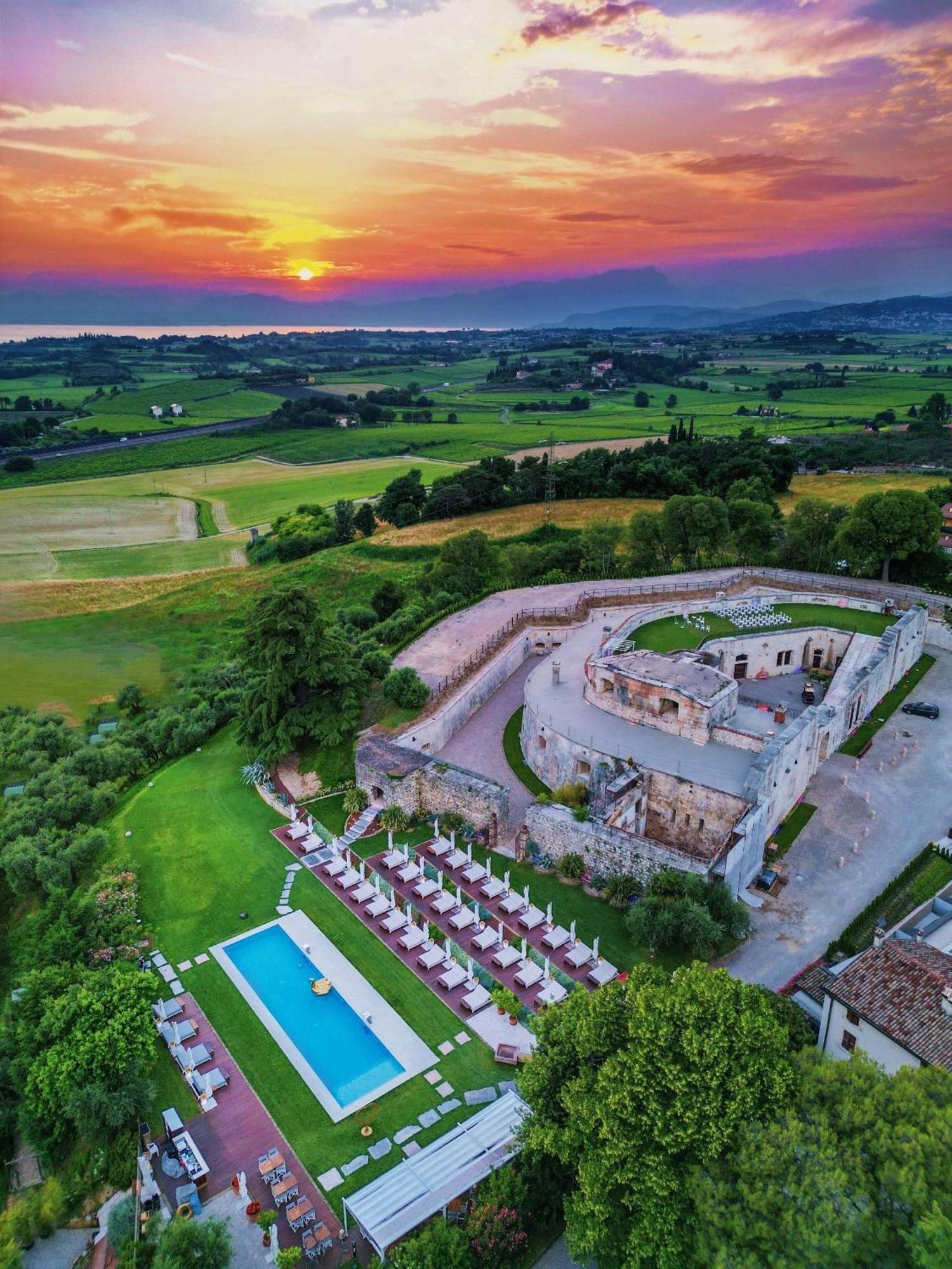 Relais Forte Benedek Wine & Spa - Adults Only Pastrengo Extérieur photo